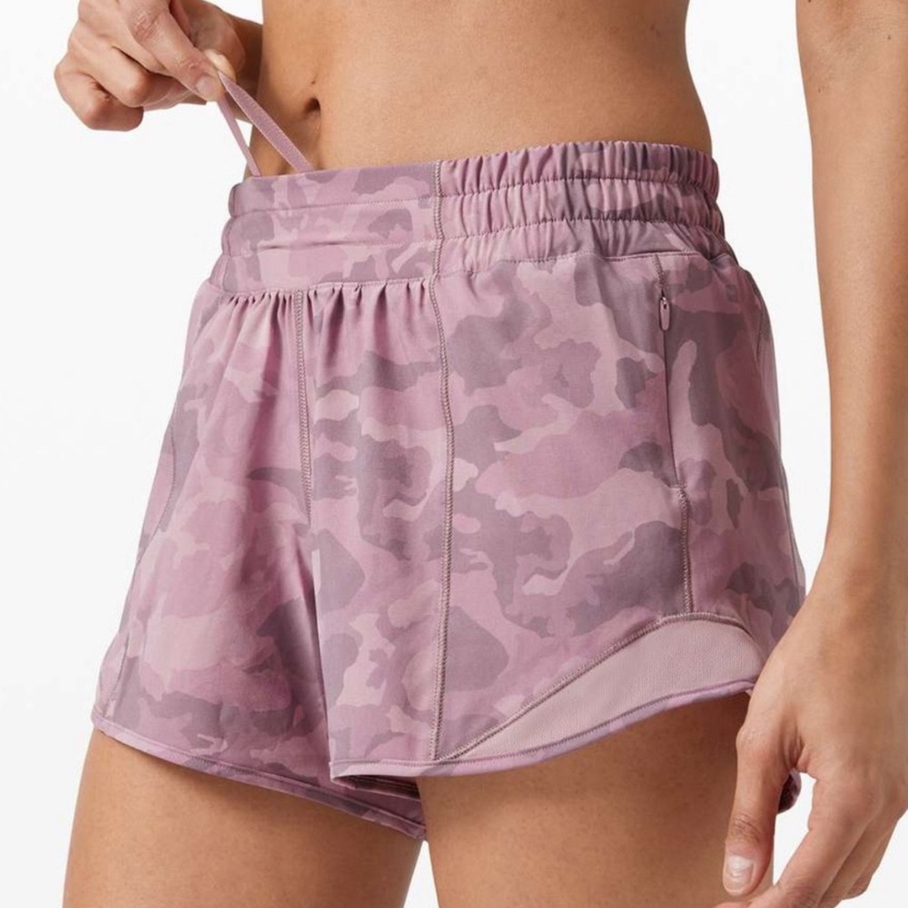 Lululemon Pink Camo Low-Rise Lined 4” shorts